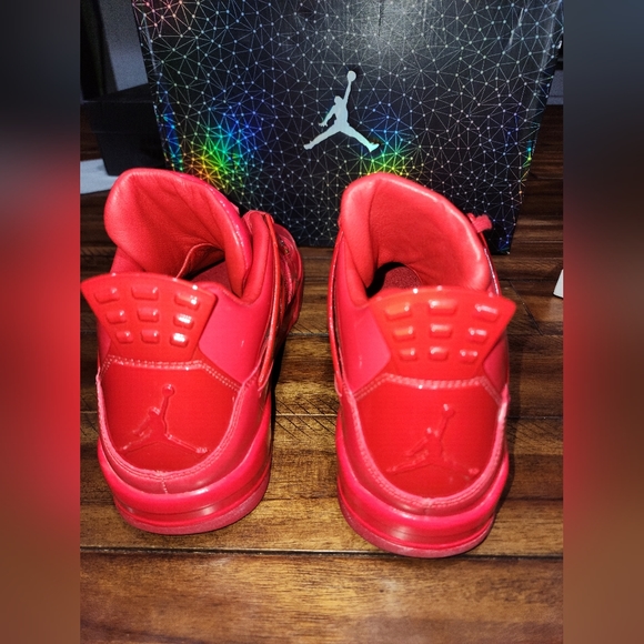 Jordan 11Lab4 - Picture 2 of 3